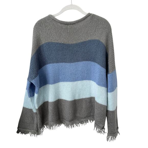 Wooden Ships Kaia Oversized Striped Fringe V-Neck Sweater Gray Blue Women's S/M - Picture 3 of 9